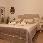 Popolo Rooms&suites