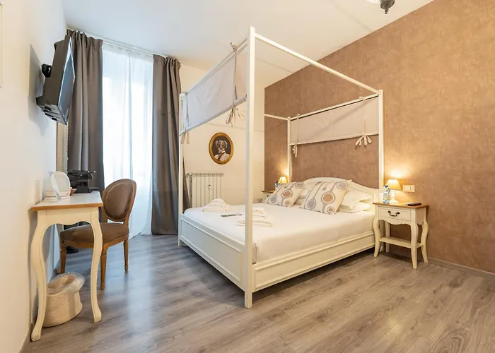 Popolo Rooms&suites Πανσιόν 4*