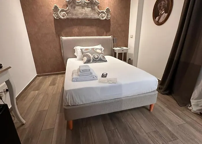 Popolo Rooms&suites Πανσιόν